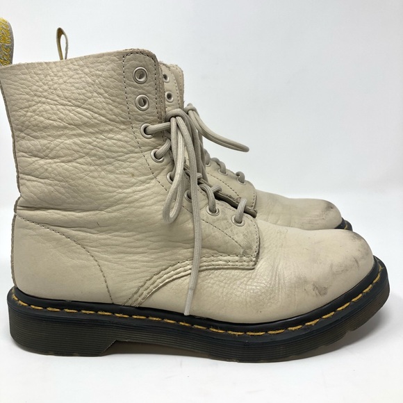 dr martens pascal beige